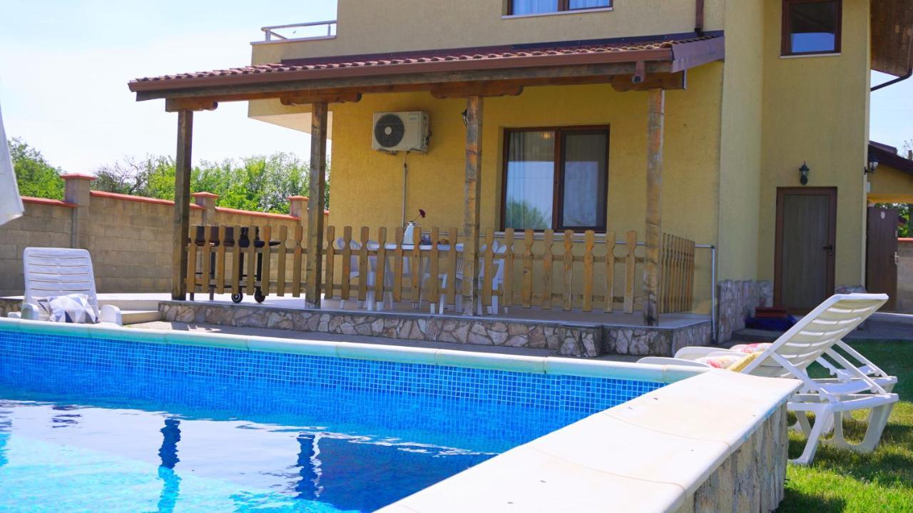 Вила Делфин - Villa Delfin Bŭlgarevo Exterior photo