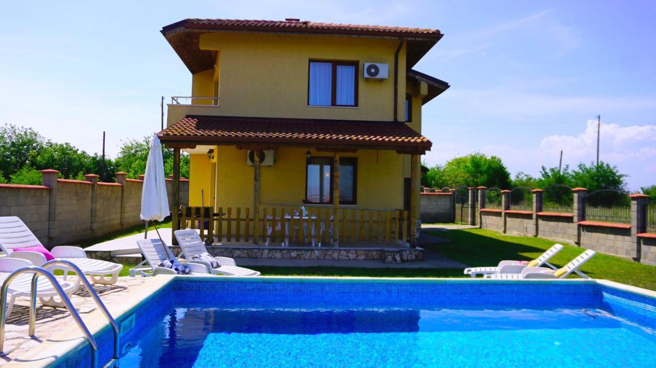 Вила Делфин - Villa Delfin Bŭlgarevo Exterior photo